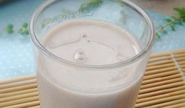 核桃芝麻豆浆,营养早餐新选择