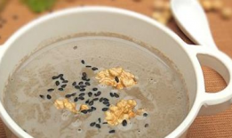 核桃芝麻豆浆,营养早餐新选择